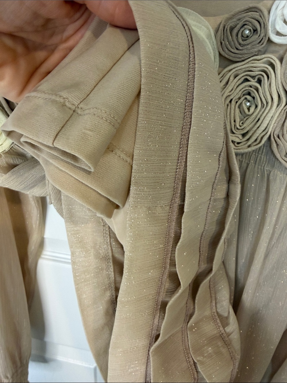 ECI New York Beige 3D Floral Rosette Babydoll Blouse Vintage Y2K boho size M - Picture 8 of 11